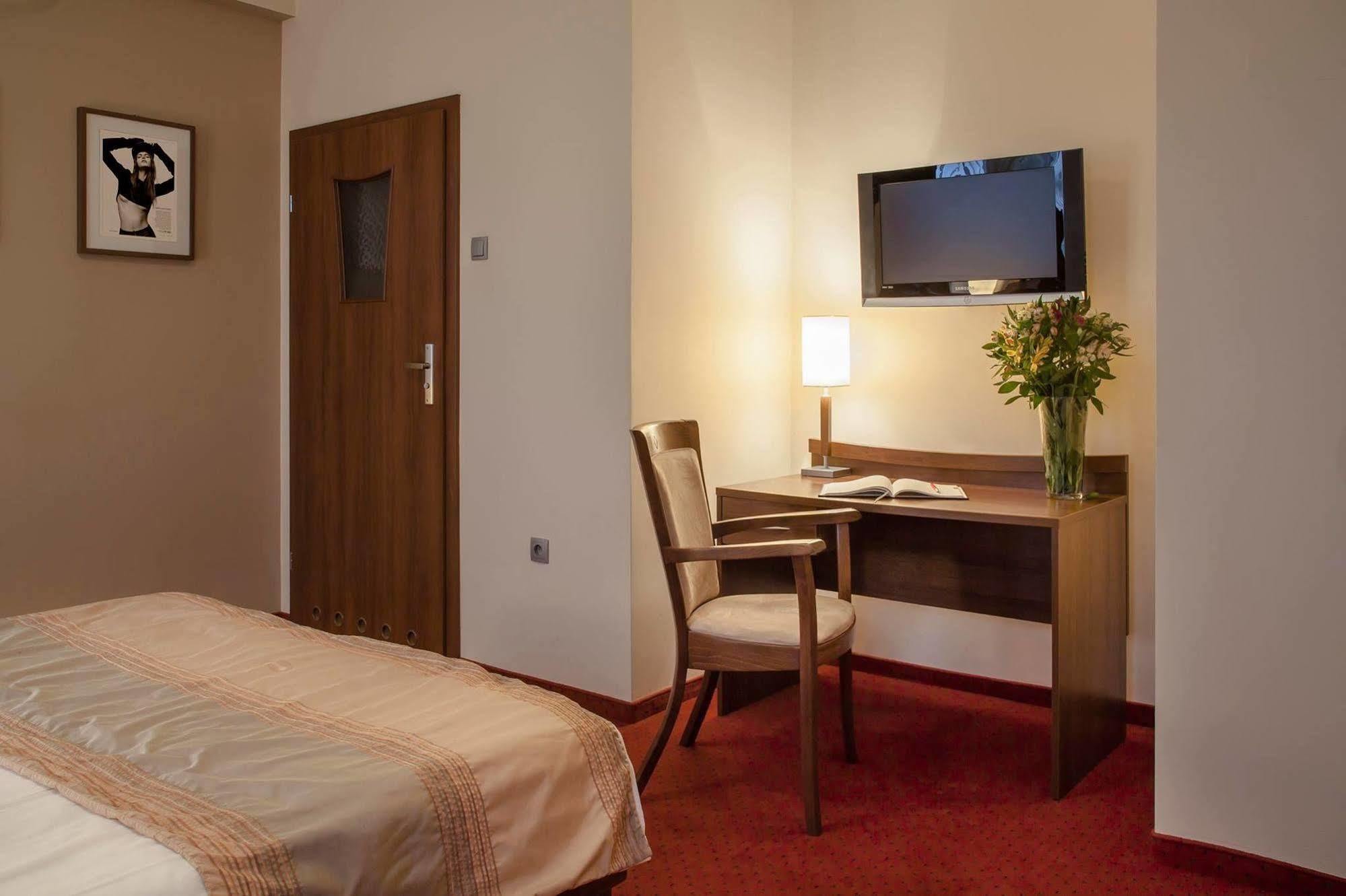 M Hotel Łódź Dış mekan fotoğraf