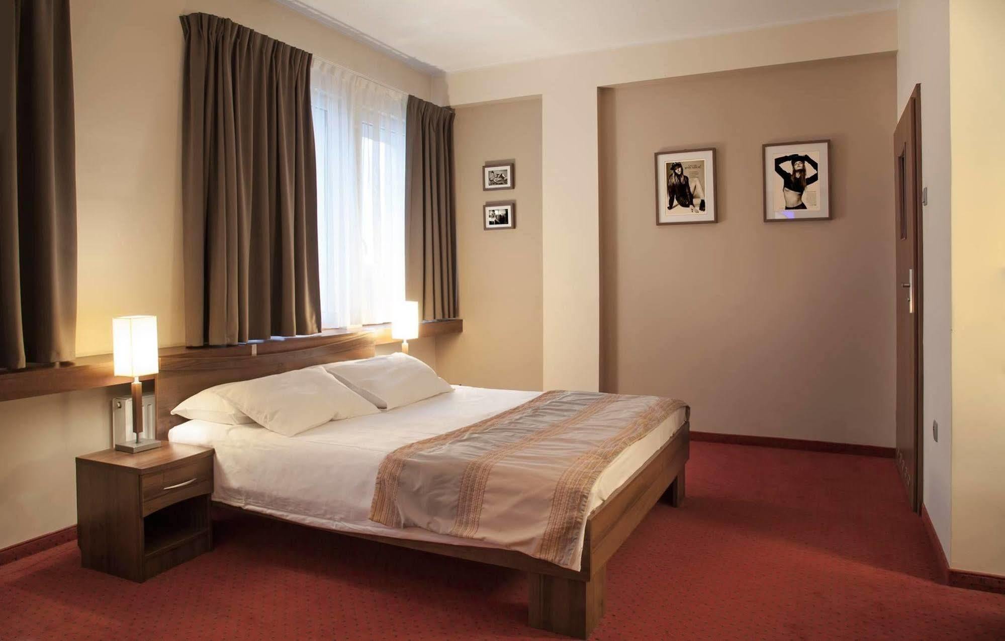 M Hotel Łódź Dış mekan fotoğraf